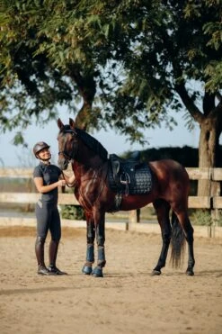 Horze Houston Dressurschabracke Mit Kunstfell -Reitsportprodukte Geschäft 17410 VDB 5