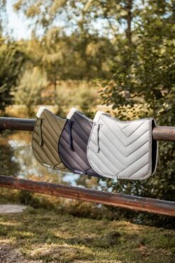 Horze Victoria Vielseitigkeitsschabracke -Reitsportprodukte Geschäft 17420 twg 04