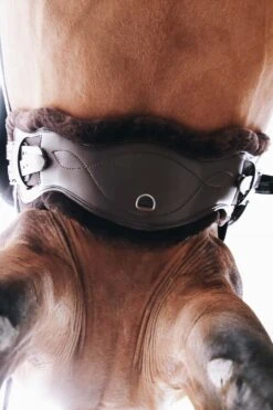 Kentucky Horsewear Anatomischer Lammfell Gurtschoner -Reitsportprodukte Geschäft 338010 BR 3